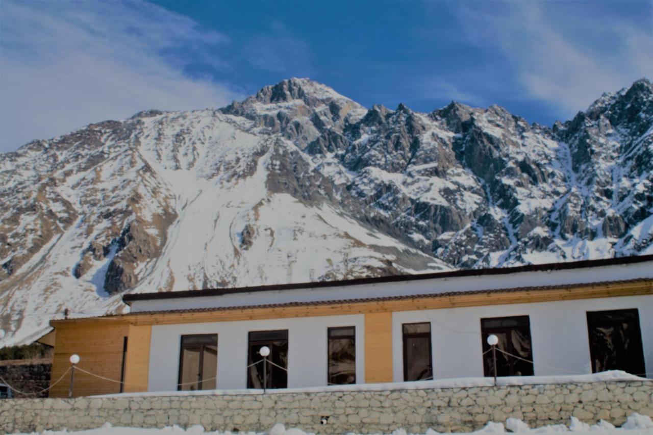 Hotel Noa Kazbegi Exterior foto